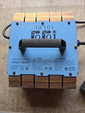 10l0l Hm3618l Used 36vdc/ 18a Golf Cart Battery Charger For Electric Vehicles