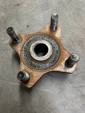 103995001 Club Car Precedent Gas Ex40 Rear Wheel Hub Oem