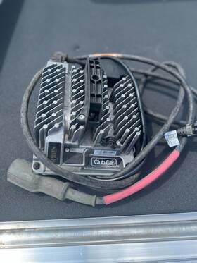 Club Car 104029604 Oem Genuine 48v Charger H-freq Trojan 9ft Asm Used
