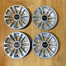 1051142401 Club Car Oem 8 Inch Golf Cart Hub Caps Silver Metallic 4 Pieces