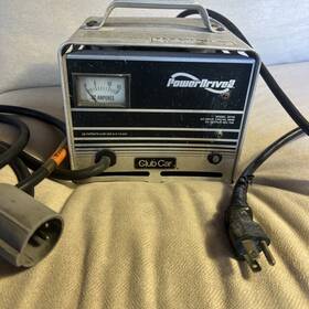 22116 Club Car Power Drive 2 Battery Charger Model 48 Volt Tested Works