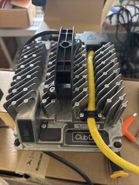 940-0009 Club Car Golf Cart Battery Charger Oem 48 Volt Lead Acid Used