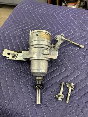 886835 Cushman Truckster Distributor/governor Assembly