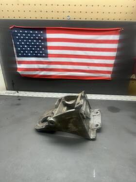 72010g01 E-z-go 1994 To 2005 Ezgo Golf Cart Front Engine Cradle 295cc 352cc