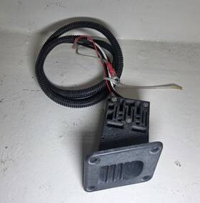 73051g E-z-go Ezgo Charging Receptacle 36v Txt Pds Workhorse Golf Cart 73051g E-z-go Ezgo Charging Receptacle 36v Txt Pds Workhorse Golf Cart