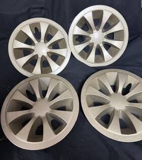 4-nice Ezgo 665149 Golf Cart Lightly Used Oem Deep Dish Gold Wheel Covers Set Of