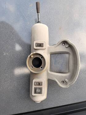 60-135604-002 Gem 1999-2004 Car Dash Instrument Pod And Display - E825 / E2 E4