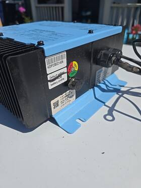 3.202.09.000143 Icon Golf Cart Charger - Used Agm Battery Profile