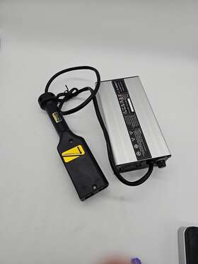 Labwork Law183666 Powerwise 36 Volt Golf Cart Battery Charger Inch D Style Set For Txt Medalist Ezgo