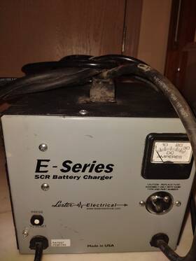 321701780 Lester Electrical E-series Scr Industrial Battery Charger 120v Ac 9.5 Amp