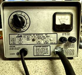 Lester Lc10-2t12 Battery Charger 36vdc 115vac Made In The Usa Clean/tested Boat Golf Cart