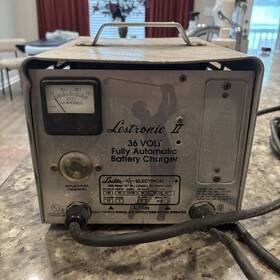 36lc21-6et Lestronic Ii 2 36 Volt Fully Automatic Battery Charger Golf Cart 14100