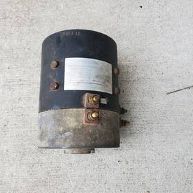 Xq-3-4t-2 New United Group A Partner Of Bombardier Industrial Golf Cart 48vdc 3kw Electric Motor With 19 Internal Spline Drive