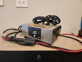 24-cbhf2-ez48 Spe Chargeplus 48v Golf Cart Charger Model Fsip/spe Ezgo And Club Car 24-cbhf2-ez48 Spe Chargeplus 48v Golf Cart Charger Model Fsip/spe Ezgo And Club Car