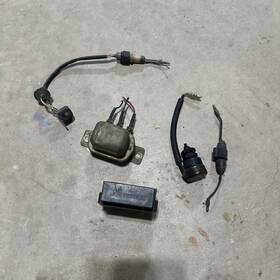 Topgearsltd J41-82550-02 /9199 Lot Golf Cart Ign Box Voltage Coil Stop Assembly For Yamaha G2 G8 G9 1985-1994