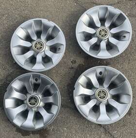 Gca-jw950-22-00 Yamaha 4 Used Golf Cart Wheel Covers/ Silver Hub Caps