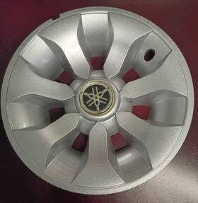 Gca-yw950-10-bu-chrome Yamaha Used Golf Cart Hubcaps / Wheel Covers For 8 Inch Tire Silver Single Hubcap