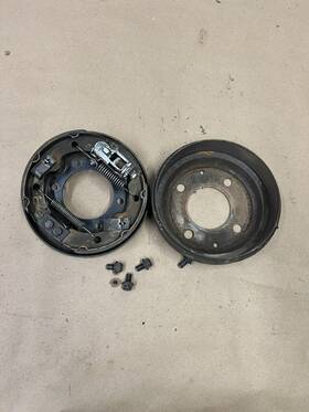 Jh2-27208-01-00 Yamaha 2012 Adventurer 2 Ytf2x2 Left Rear Brake Plate And Drum B693