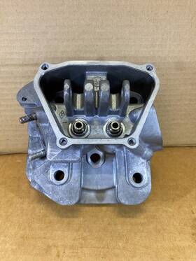 Jt0-11111-00-00 Yamaha Golf Cart Cylinder Head 357cc