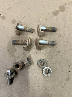 Jt0-21481-00-00 Yamaha 2012 Adventurer 2 Ytf2x2 Engine Motor Mount Bolts B693