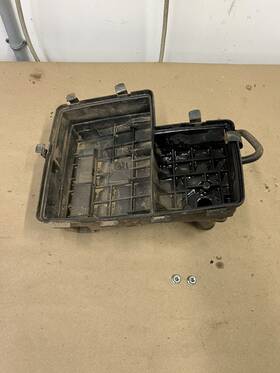 Ju0-e4411-00-00 Yamaha 2012 Adventurer 2 Ytf2x2 Airbox Base B693
