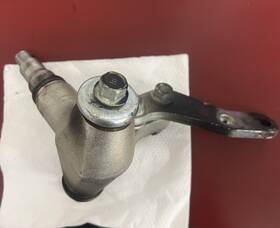 Ju0-f3521-20-00 Yamaha Drive And Drive2 Golf Cart Knuckle Steering Oem