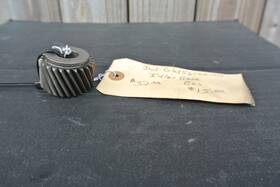 Jw1-g6356-00-00 Yamaha Transaxle Idler Gear Golf Cart Genuine Oem Used