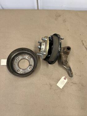 Jw7-f3521-00-00 Yamaha 2012 Adventurer 2 Ytf2x2 Right Front Spindle Knuckle B693