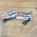 Yamaha Oem Nos Flange Bolts Qty: / 95024-10040 YZ80. Fixed Price $6.00.